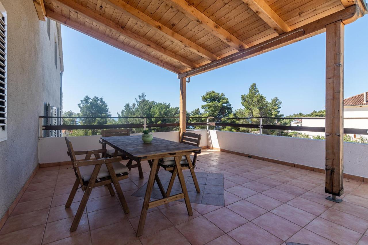 Apartments With A Parking Space Ivan Dolac, Hvar - 15784 외부 사진